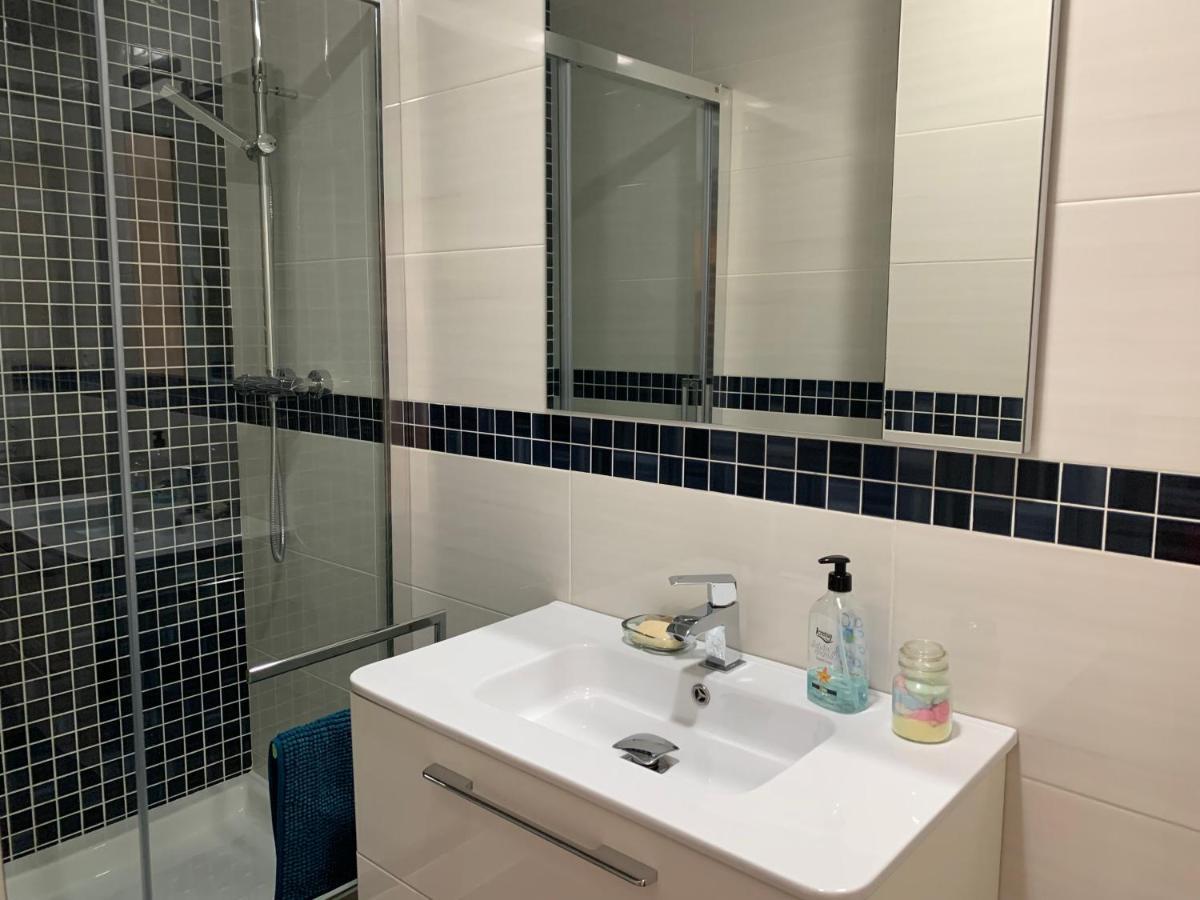 Sg Apartamentos La Casa De La Catedral Vut47-240 Вальядолид Экстерьер фото