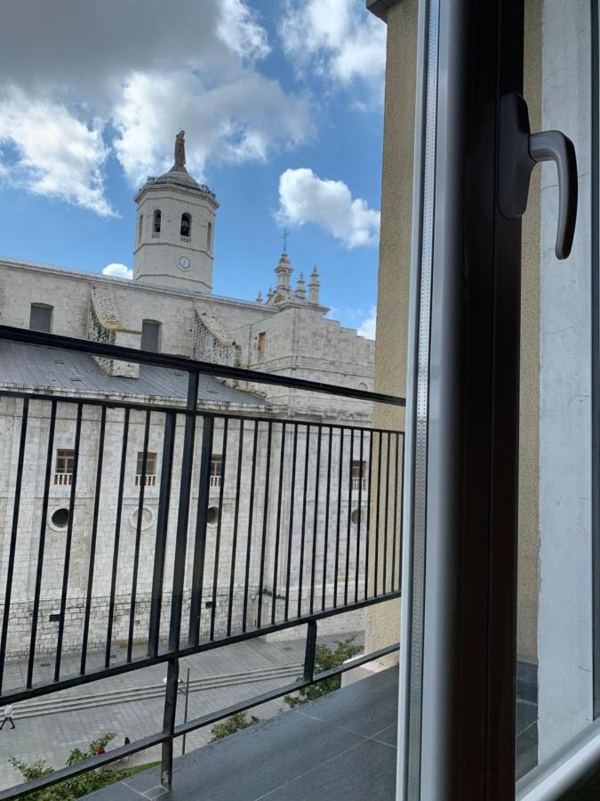 Sg Apartamentos La Casa De La Catedral Vut47-240 Вальядолид Экстерьер фото