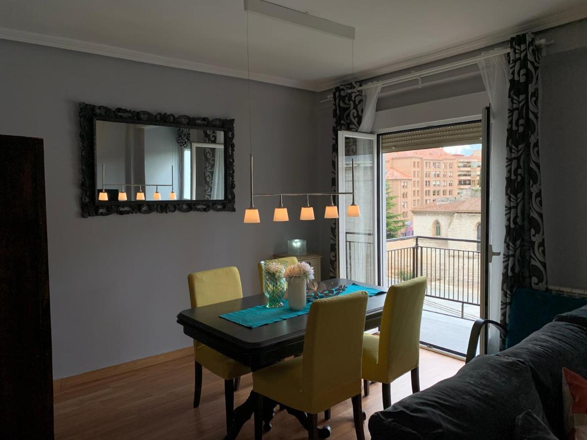 Sg Apartamentos La Casa De La Catedral Vut47-240 Вальядолид Экстерьер фото